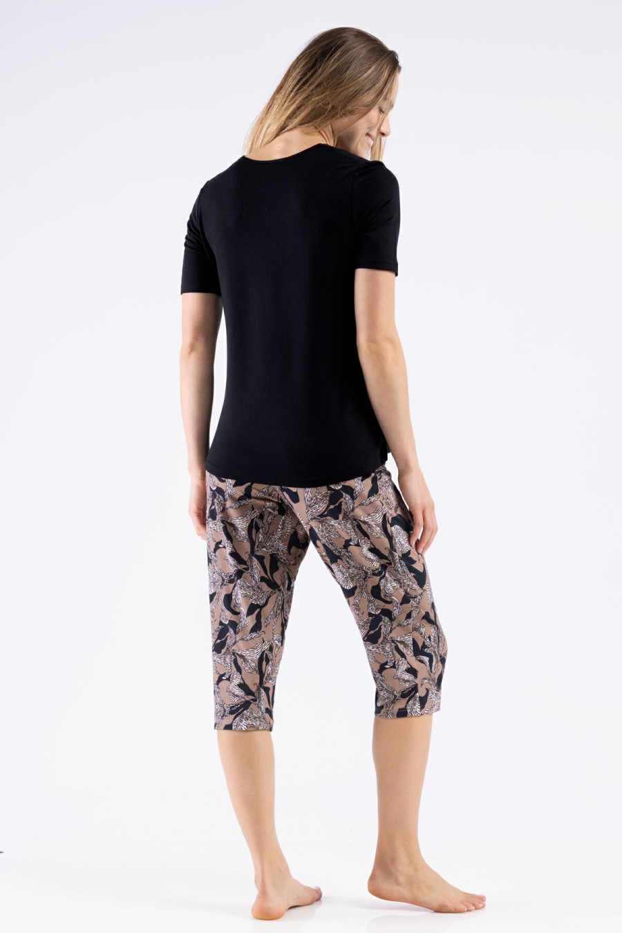 Homewear Nina von C | Capri Pants